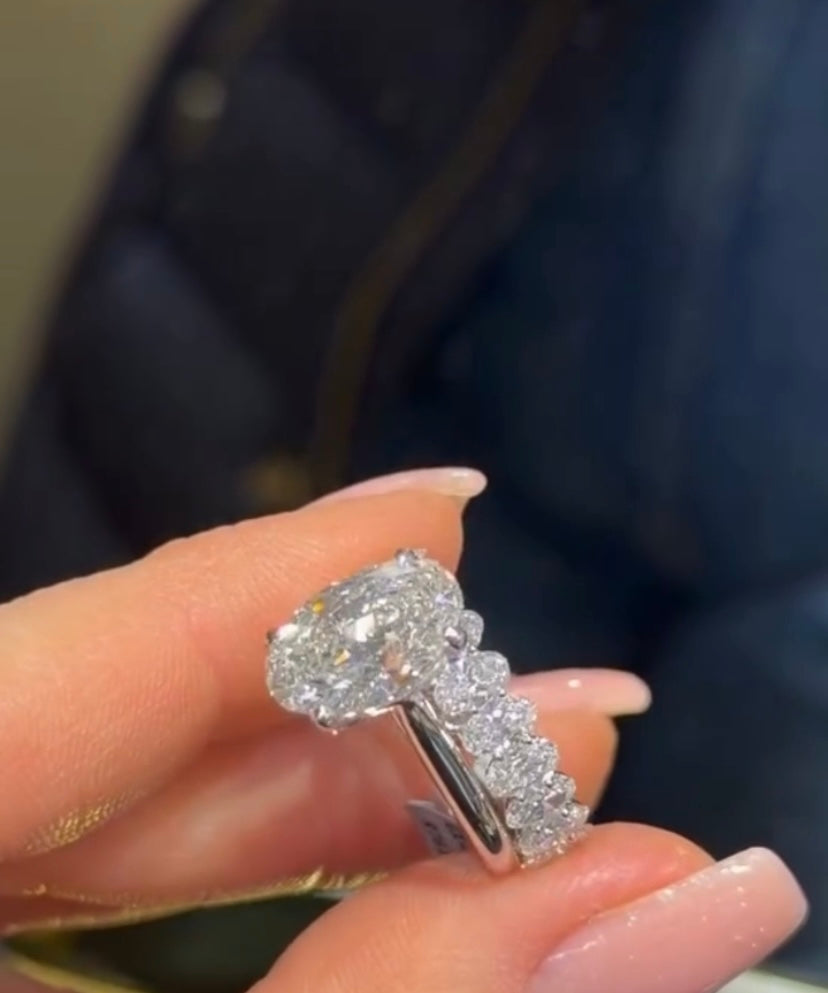 bague royale ovale