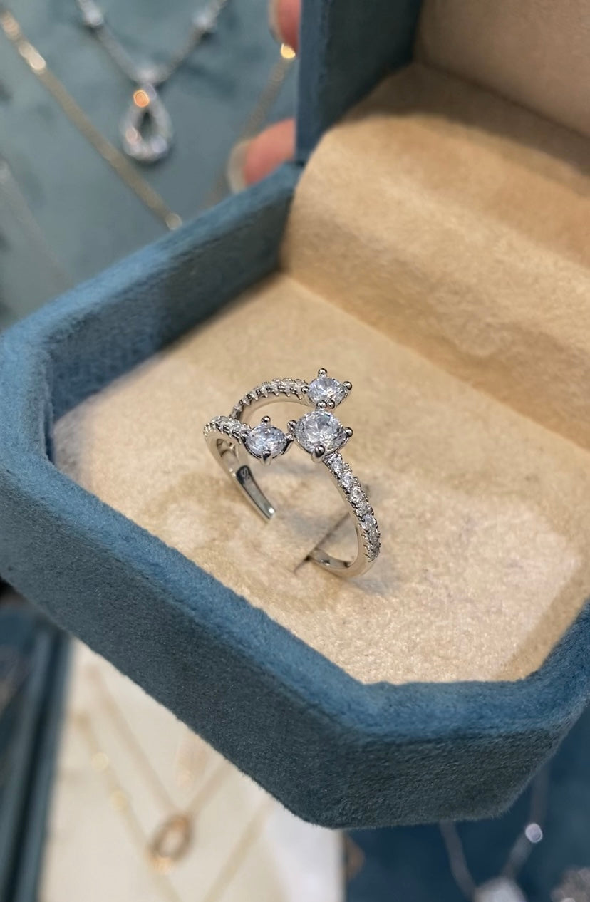 Bague trois têtes
