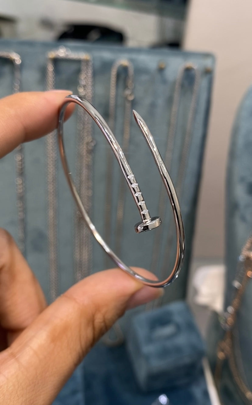 Bracelet clou